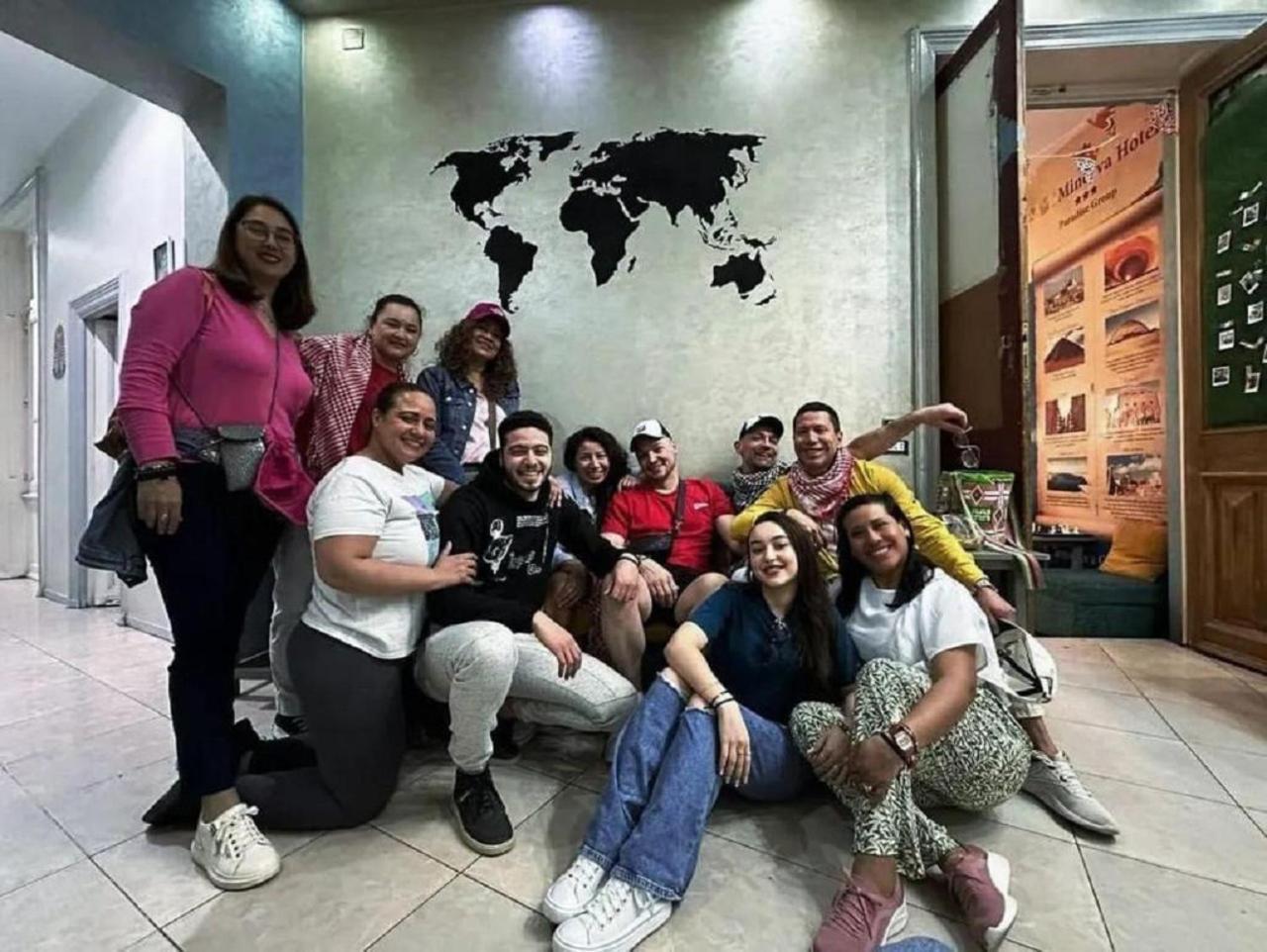 Minerva Grand Hostel El Cairo Exterior foto